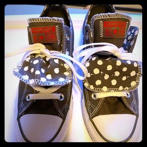 womans converse size 6